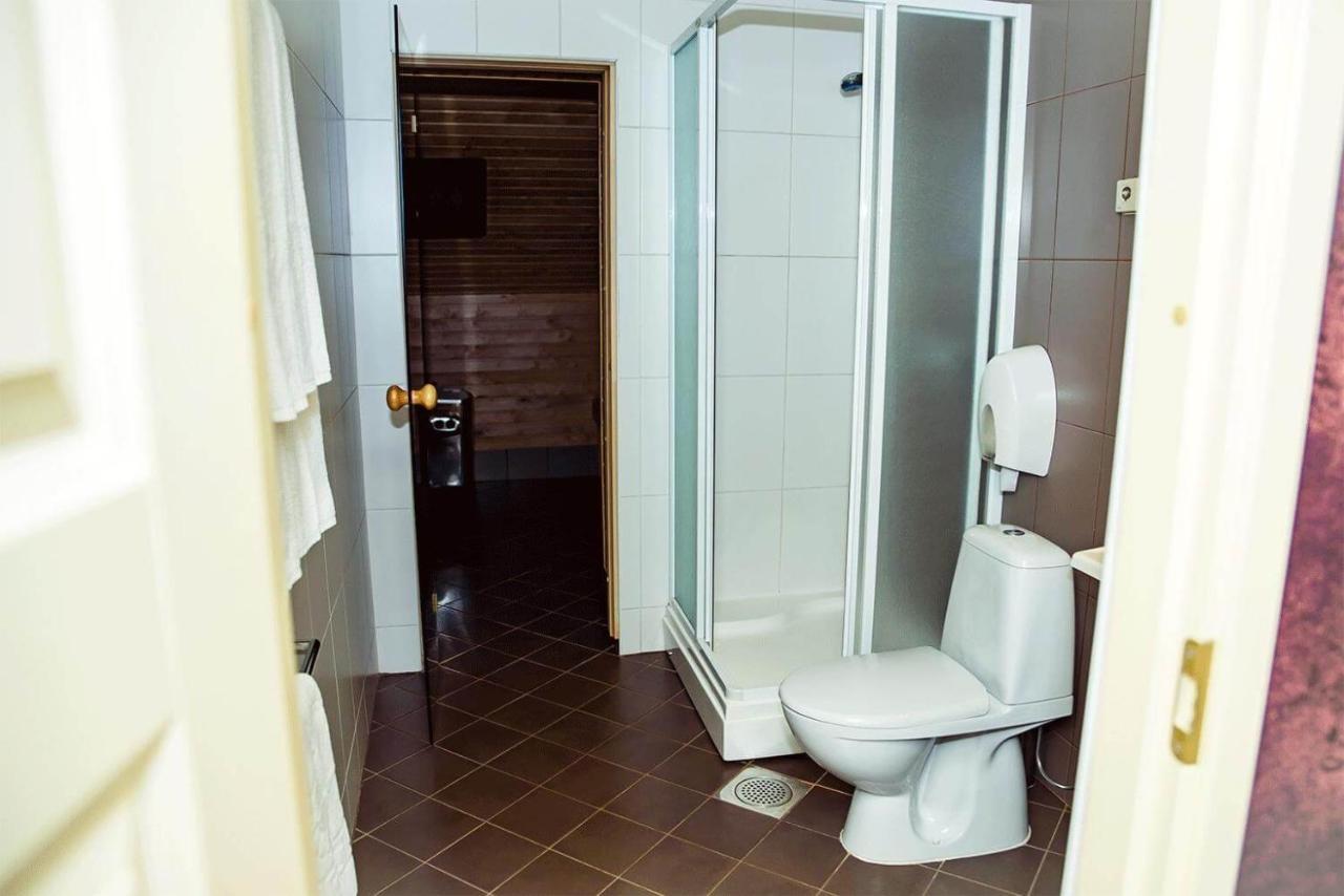 Hotel Metsis Valga Ngoại thất bức ảnh