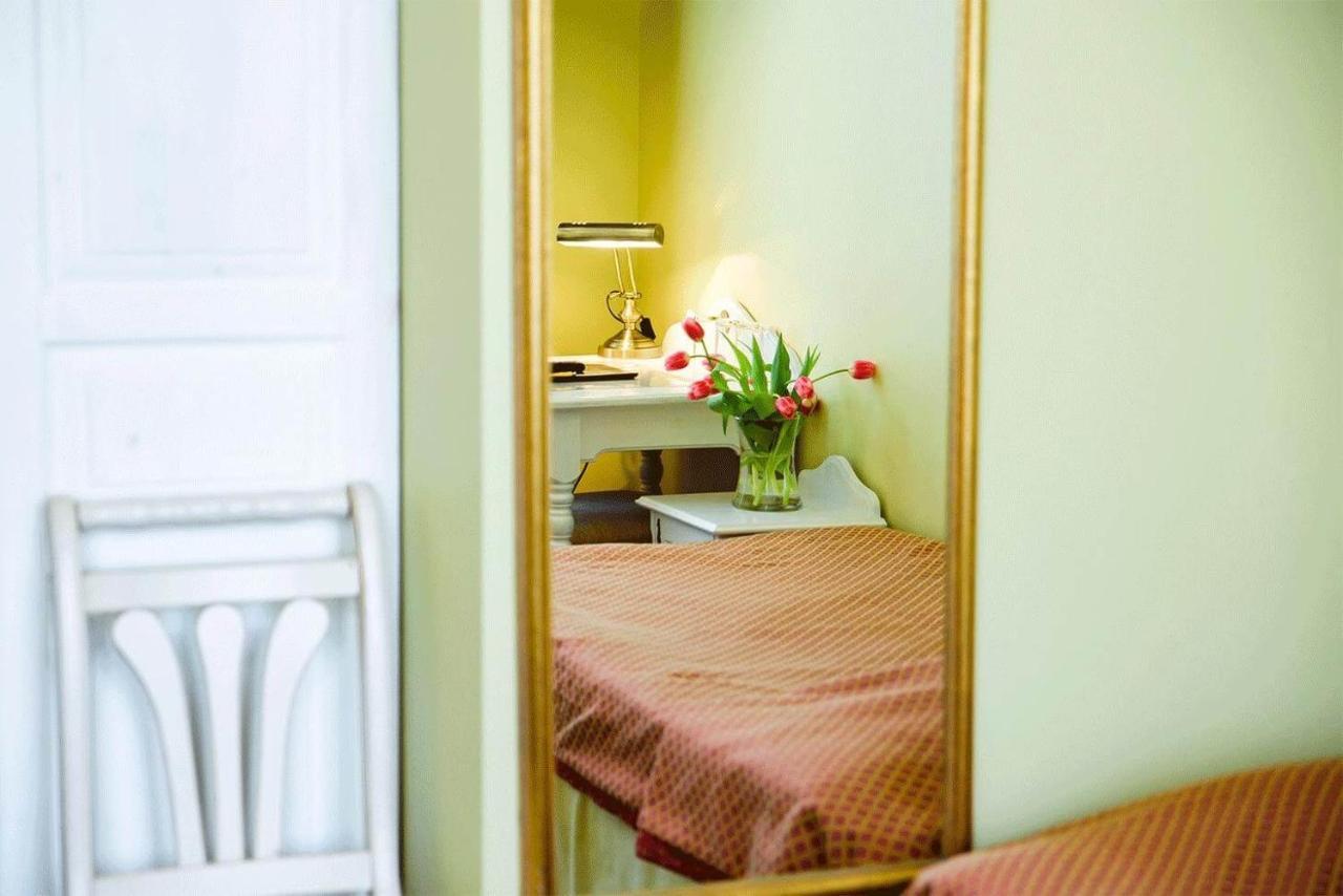 Hotel Metsis Valga Ngoại thất bức ảnh