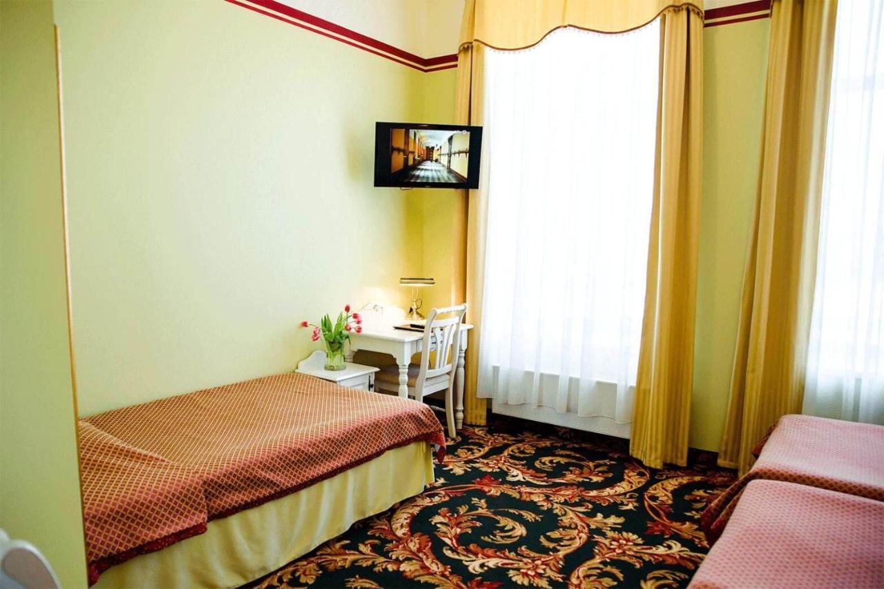 Hotel Metsis Valga Ngoại thất bức ảnh