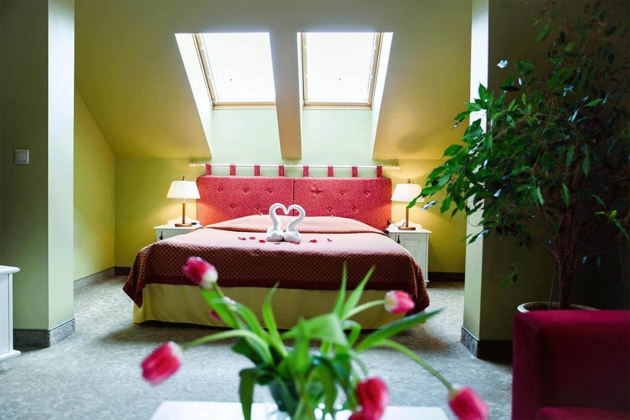 Hotel Metsis Valga Ngoại thất bức ảnh