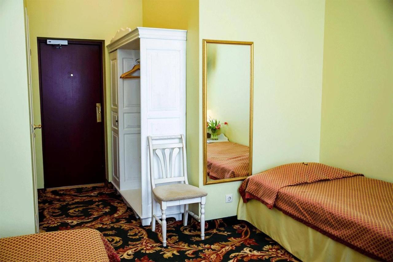 Hotel Metsis Valga Ngoại thất bức ảnh
